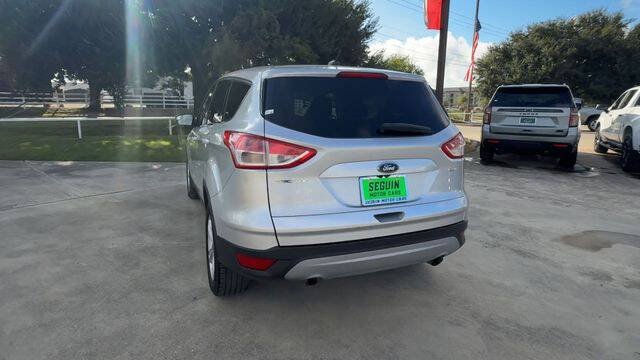 Used 2016 Ford Escape SE FWD image 7