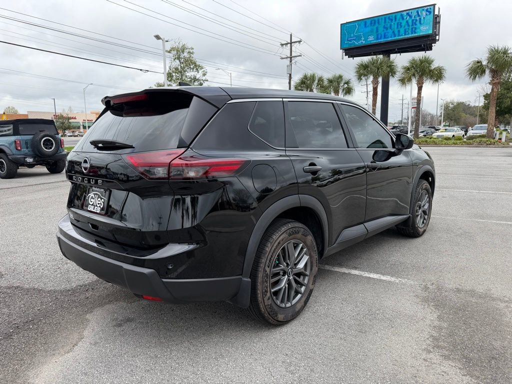 Certified 2026 Nissan Rogue S FWD image 5