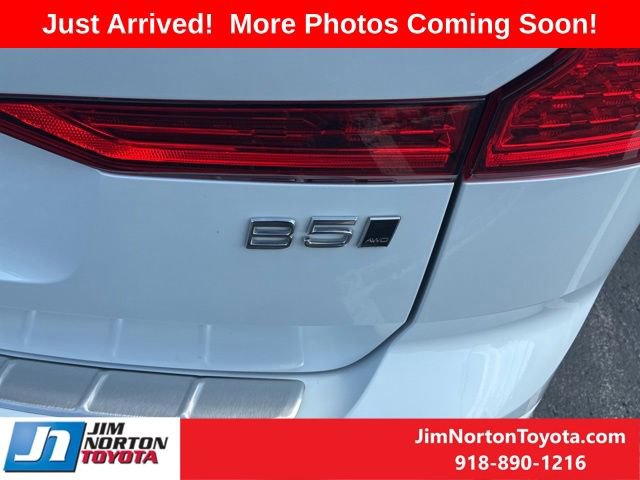 Used 2024 Volvo XC60 B5 Ultimate AWD/4WD image 6