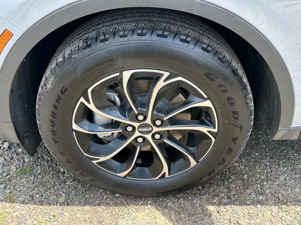 New 2026 Lincoln Nautilus Premier AWD/4WD image 5