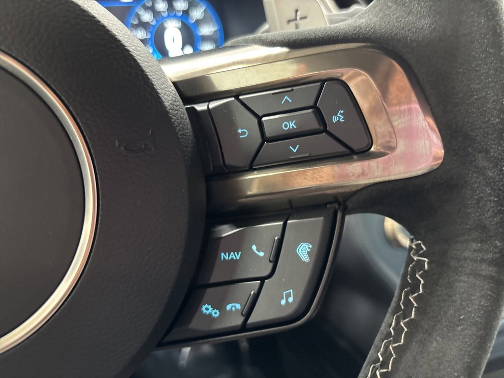 Used 2022 Ford Mustang Shelby GT500 w/ Technology Package image 34
