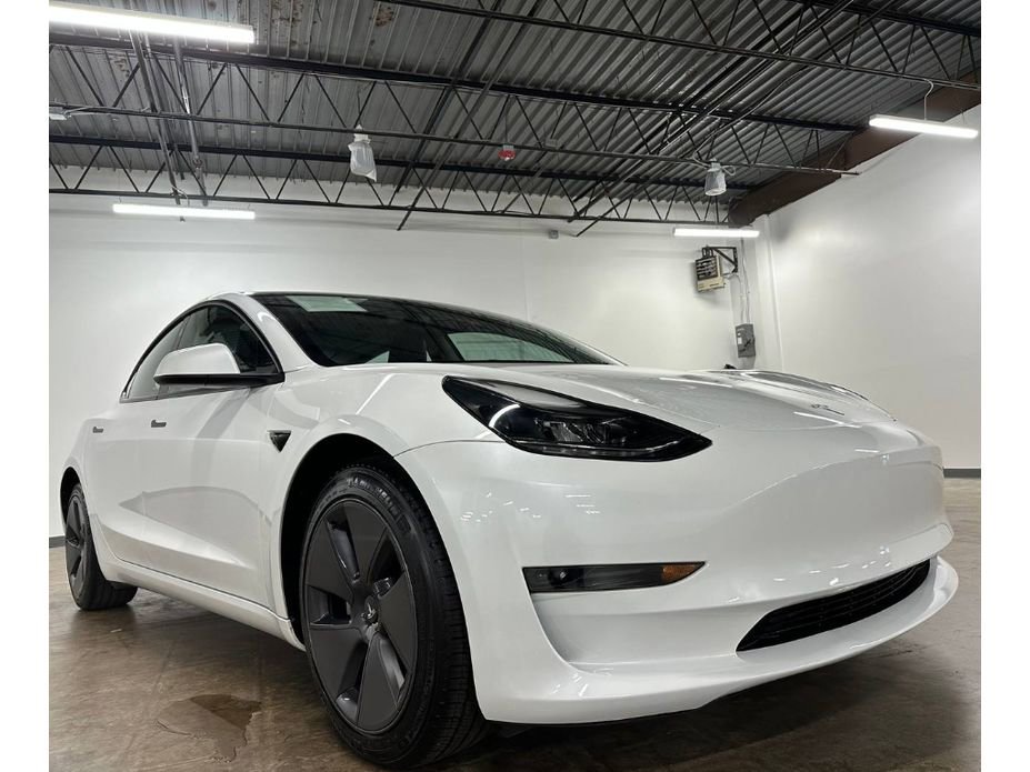 Used 2023 Tesla Model 3 Standard Range RWD image 6
