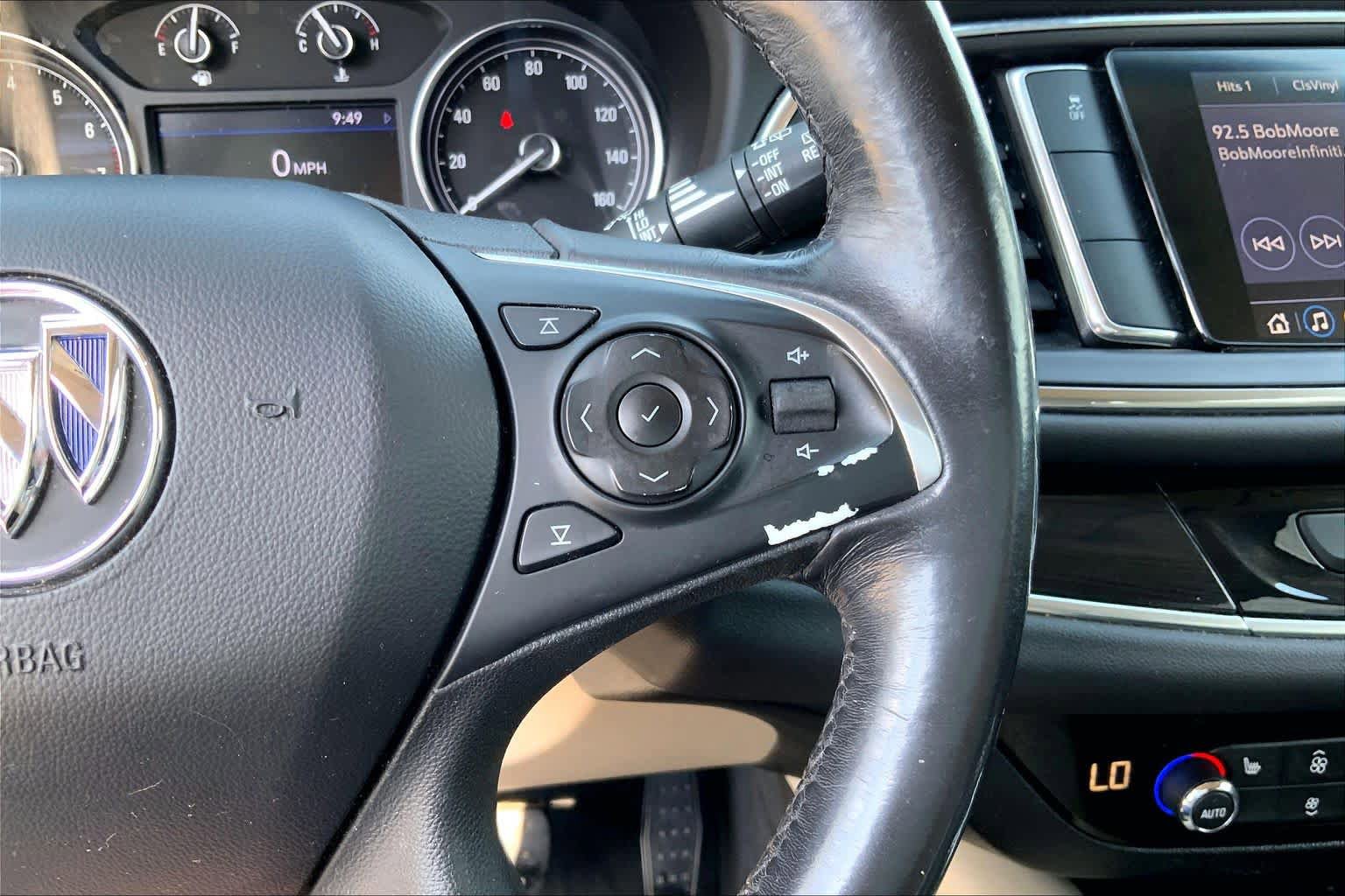 Used 2020 Buick Enclave Essence w/ LPO, Touring Package FWD image 24