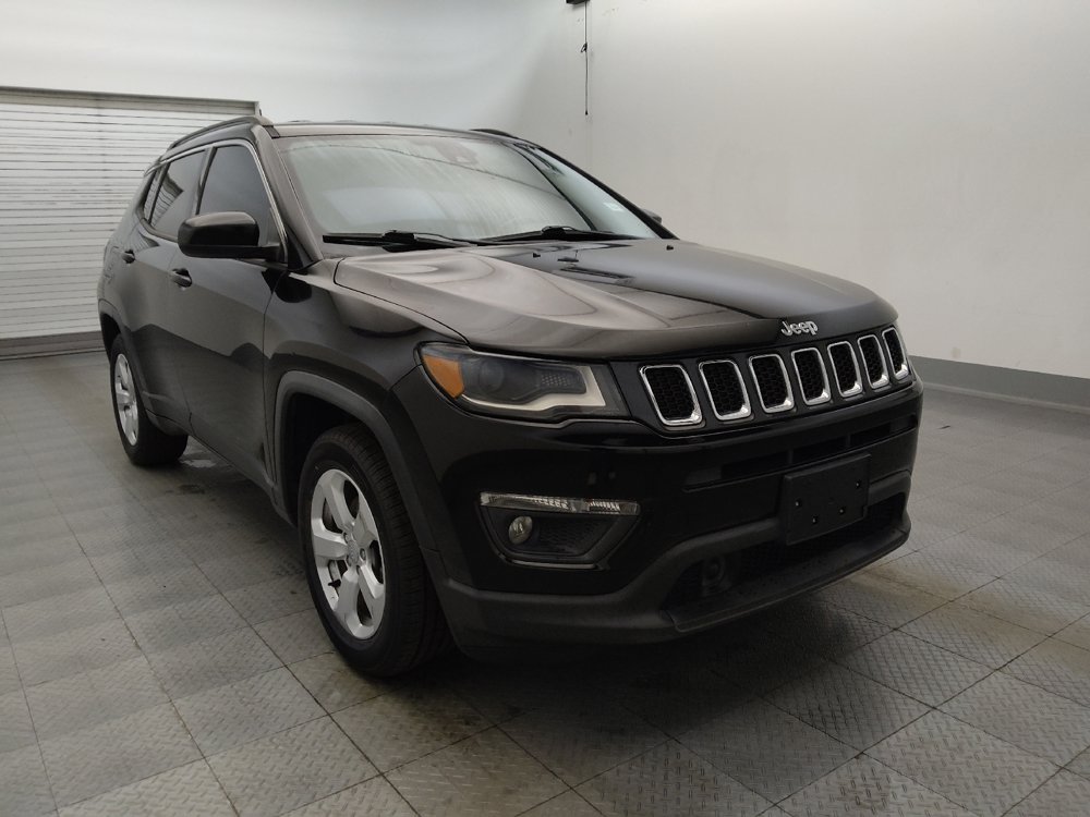 Used 2018 Jeep Compass Latitude w/ Popular Equipment Group FWD image 13