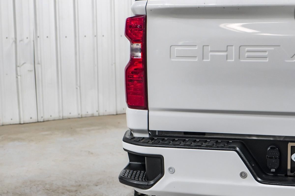 Used 2022 Chevrolet Silverado 2500 LT AWD/4WD image 47