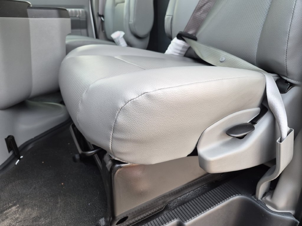 New 2027 Ford E-350 and Econoline 350 Super Duty w/ Driver's Safety Package RWD image 15