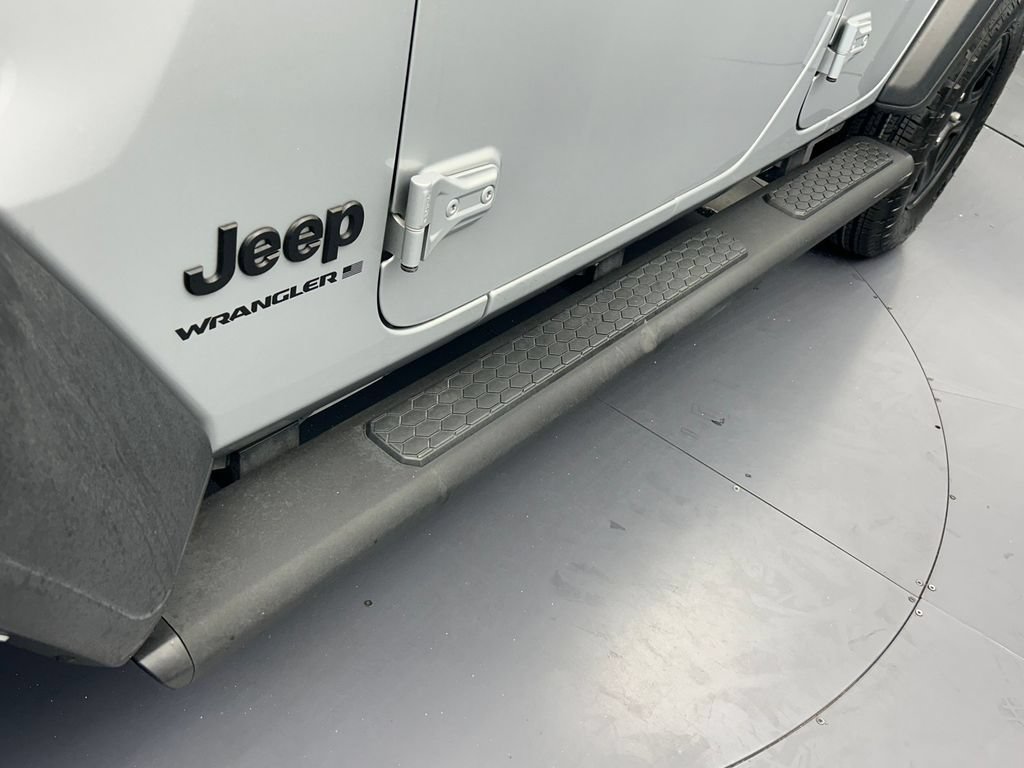 Used 2024 Jeep Wrangler Unlimited Sport AWD/4WD image 25