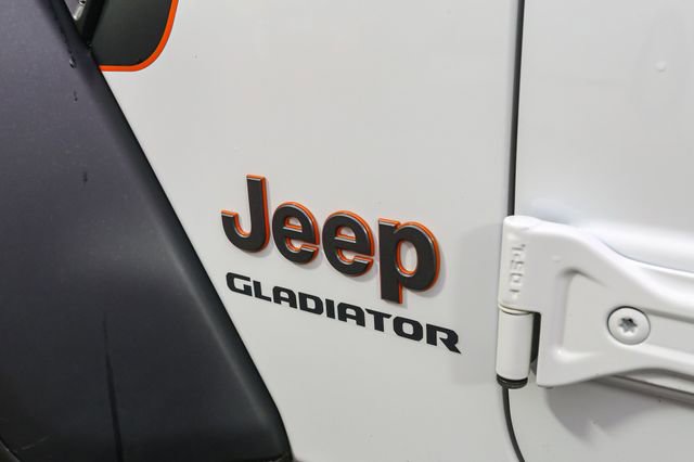 Used 2022 Jeep Gladiator Mojave w/ LED Lighting Group image 8