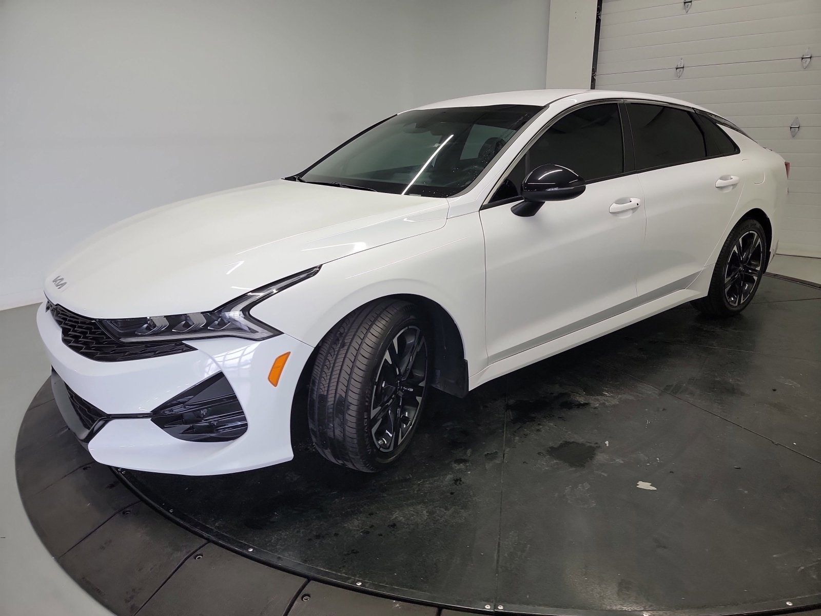 Used 2024 Kia K5 GT-Line w/ GT-Line Premium Package AWD/4WD image 3