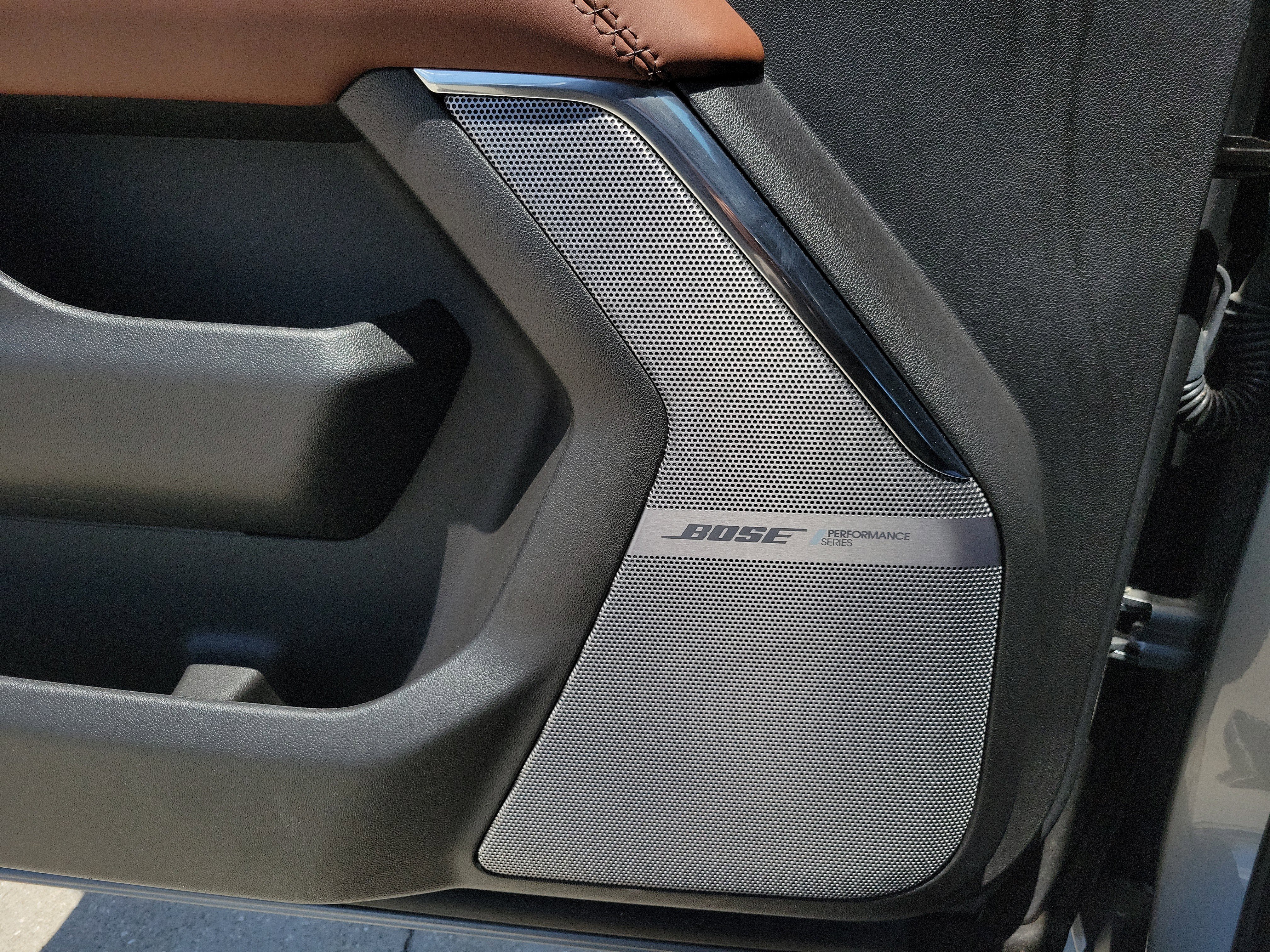 Used 2023 GMC Yukon Denali Ultimate AWD/4WD image 19