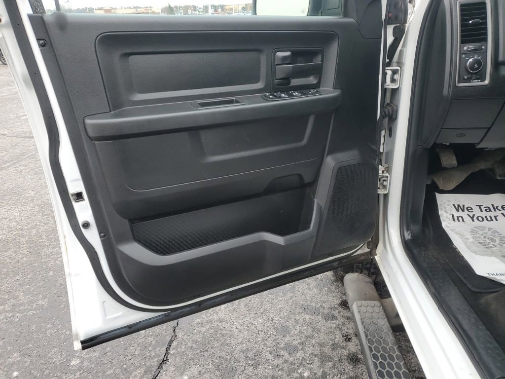 Used 2017 RAM 1500 Express w/ Express Value Package image 16