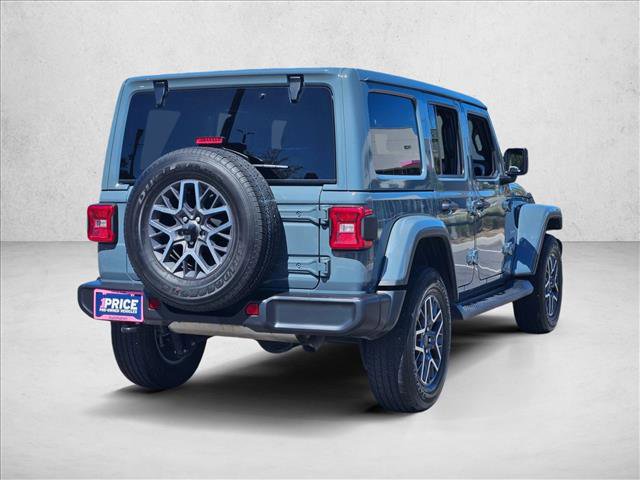 Used 2024 Jeep Wrangler Sahara image 5