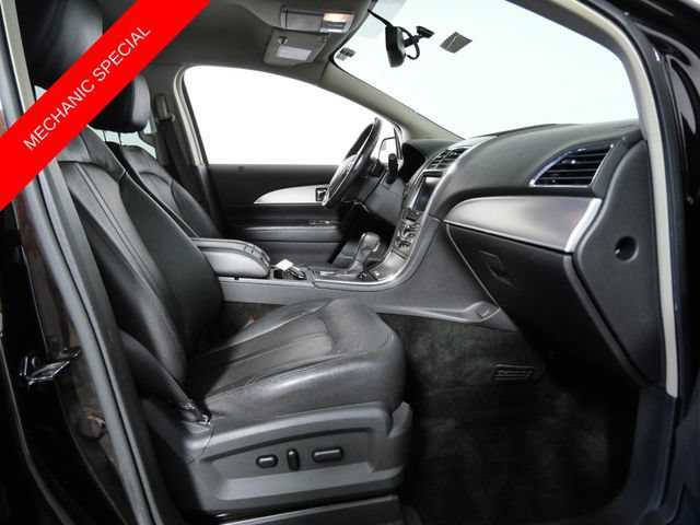 Used 2013 Lincoln MKX AWD w/ Class II Trailer Tow Pkg image 8