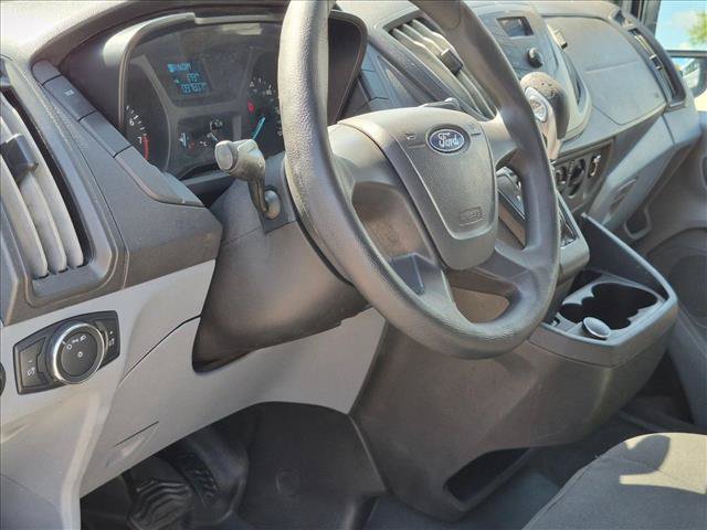 Used 2019 Ford Transit 150 130 Low Roof RWD image 9