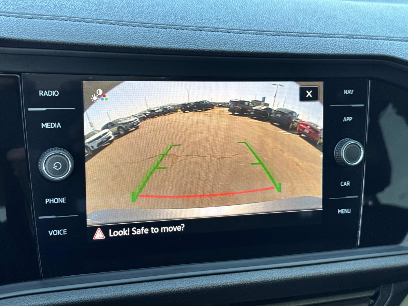 Certified 2023 Volkswagen Jetta SEL image 18