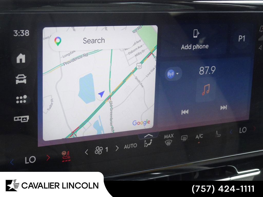 Certified 2025 Lincoln Nautilus Premier image 26