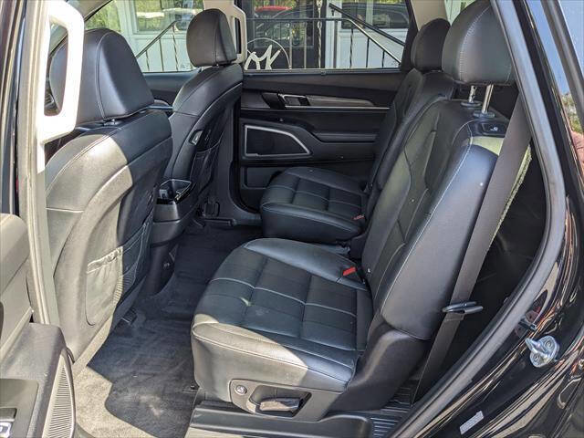 Used 2022 Kia Telluride EX w/ EX Premium Package image 12