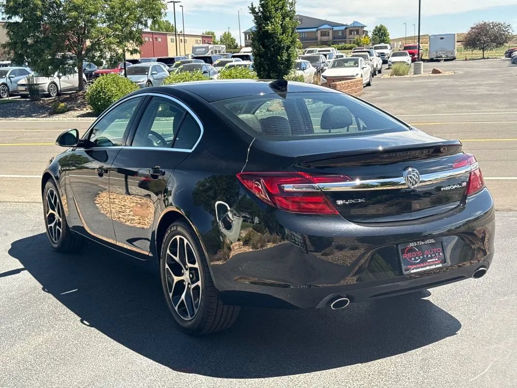 Used 2017 Buick Regal Sport Touring FWD image 48