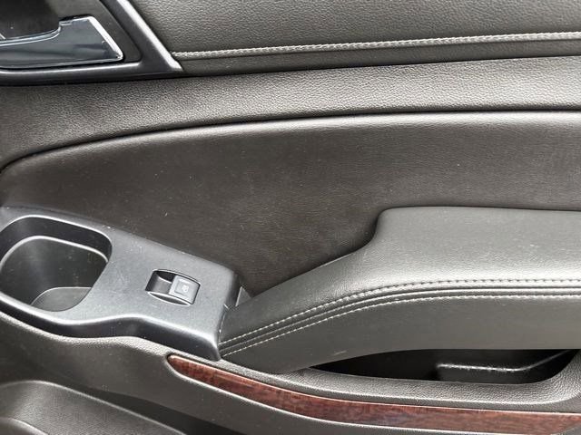 Used 2019 GMC Yukon SLE w/ SLE Value Package image 37