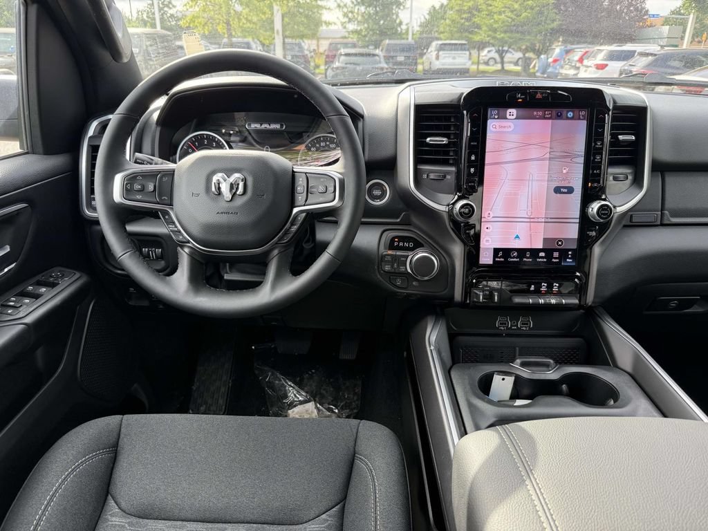 New 2026 RAM 1500 Big Horn AWD/4WD image 17