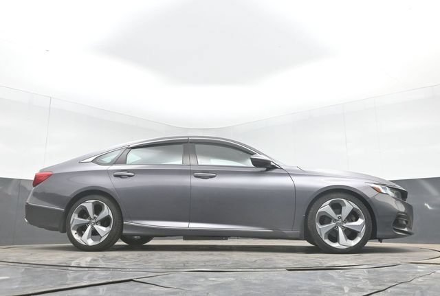 Used 2018 Honda Accord Touring image 36
