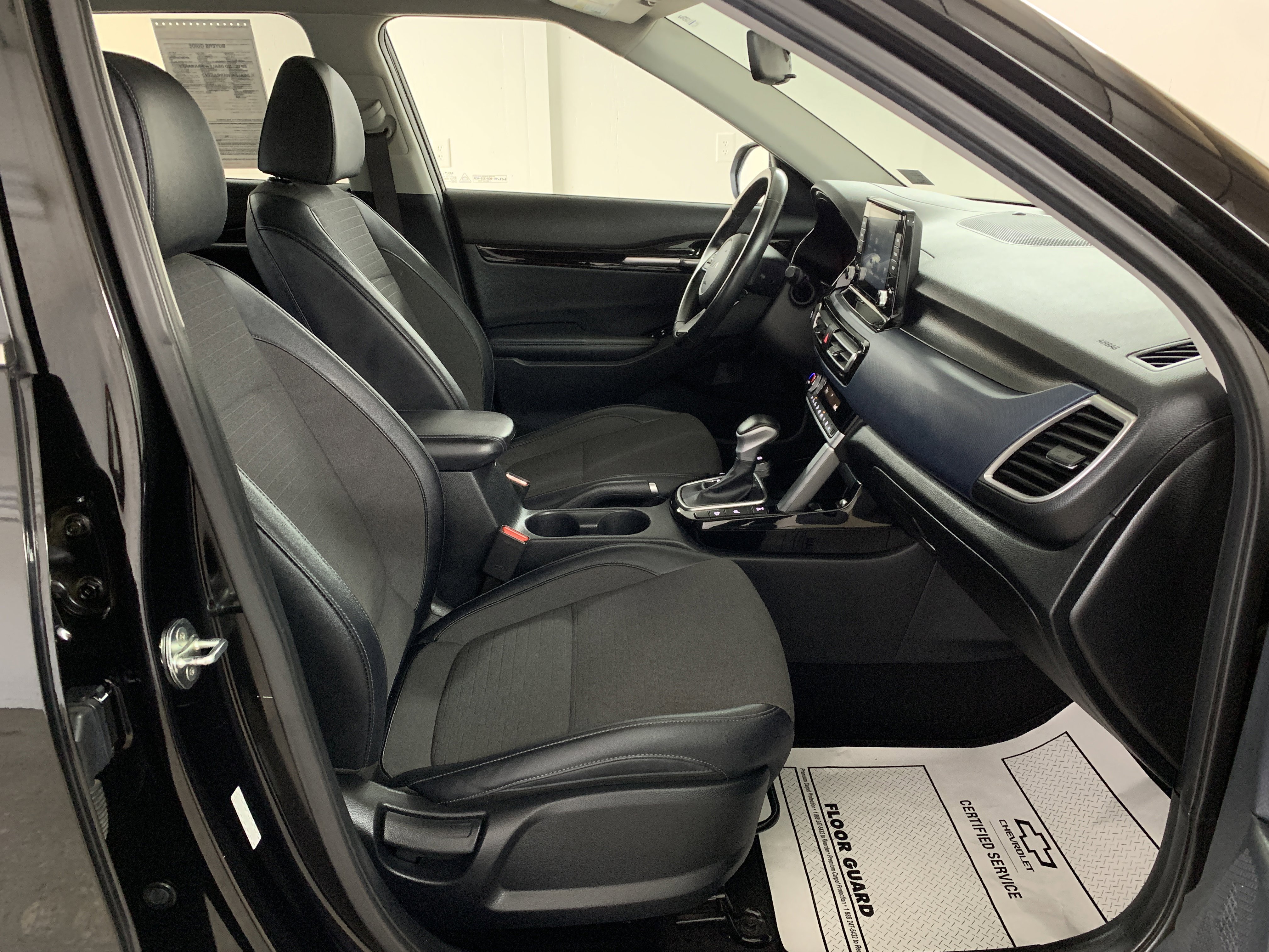 Used 2023 Kia Seltos S image 28