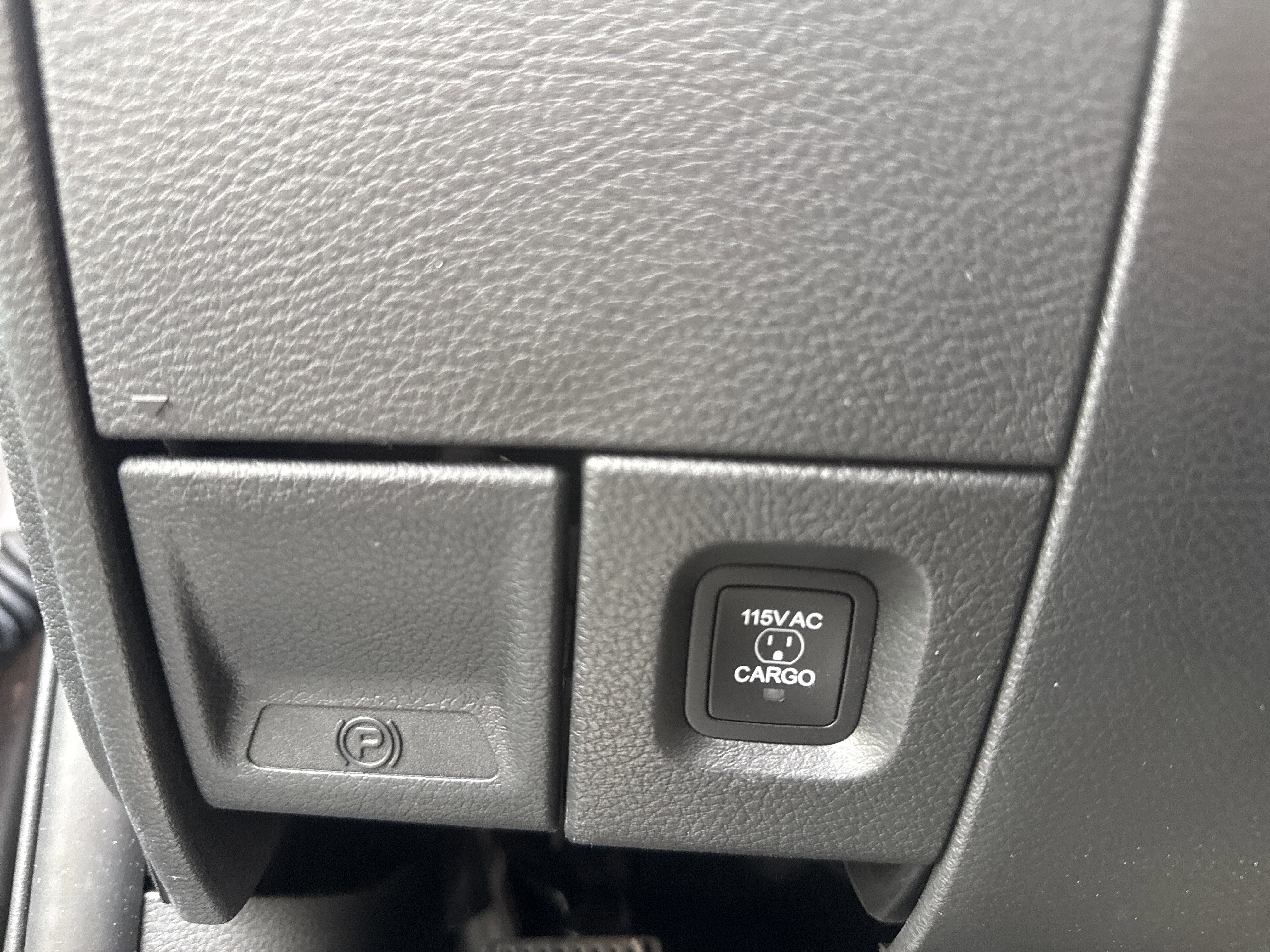 Used 2023 RAM 2500 Limited image 22