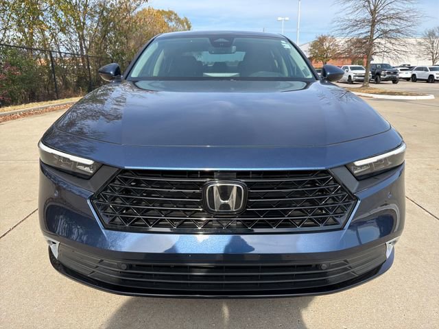 Used 2025 Honda Accord Touring image 8