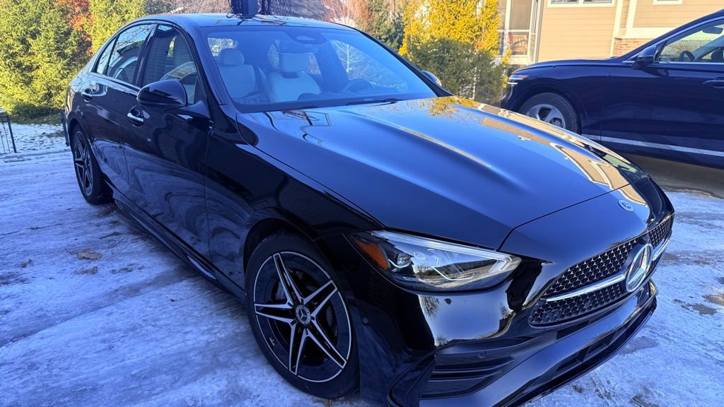 Used 2023 Mercedes-Benz C 300 4MATIC Sedan image 4