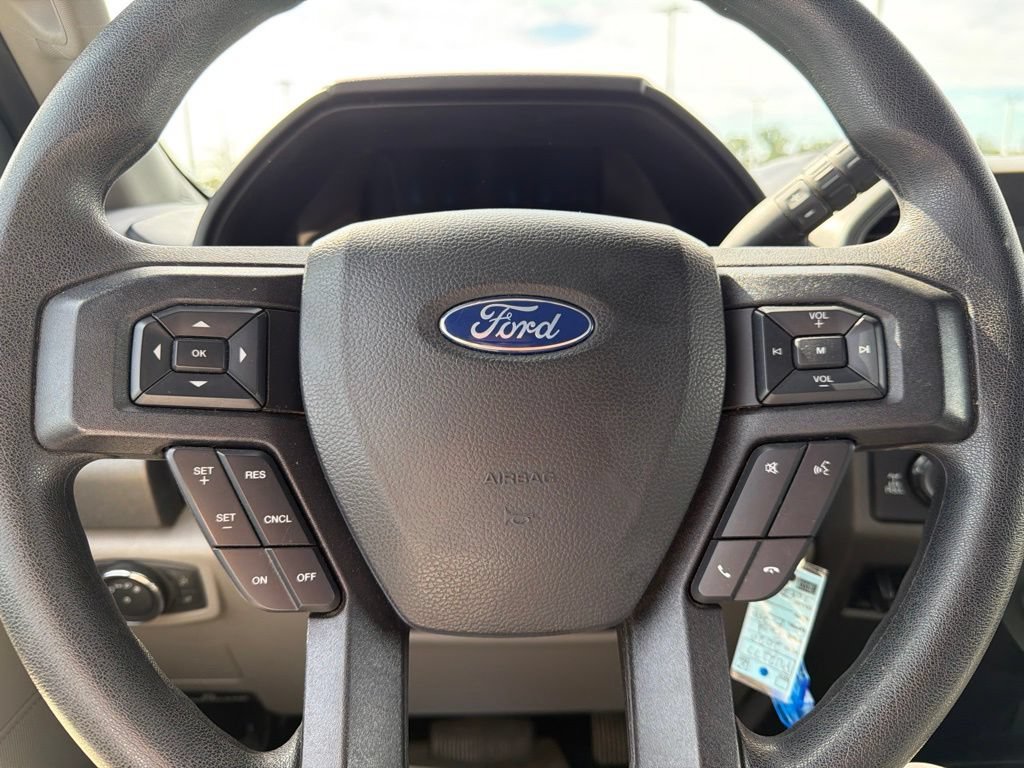 Used 2020 Ford F250 XL w/ STX Appearance Package AWD/4WD image 24