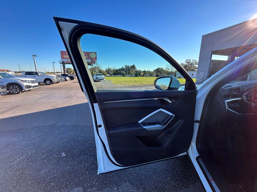 Used 2021 Audi Q3 2.0T Premium image 65