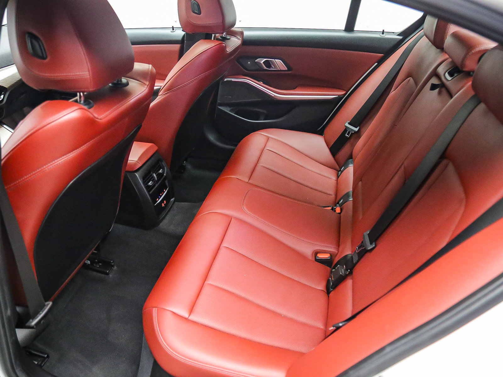 Certified 2025 BMW M340i xDrive w/ Premium Package AWD/4WD image 20