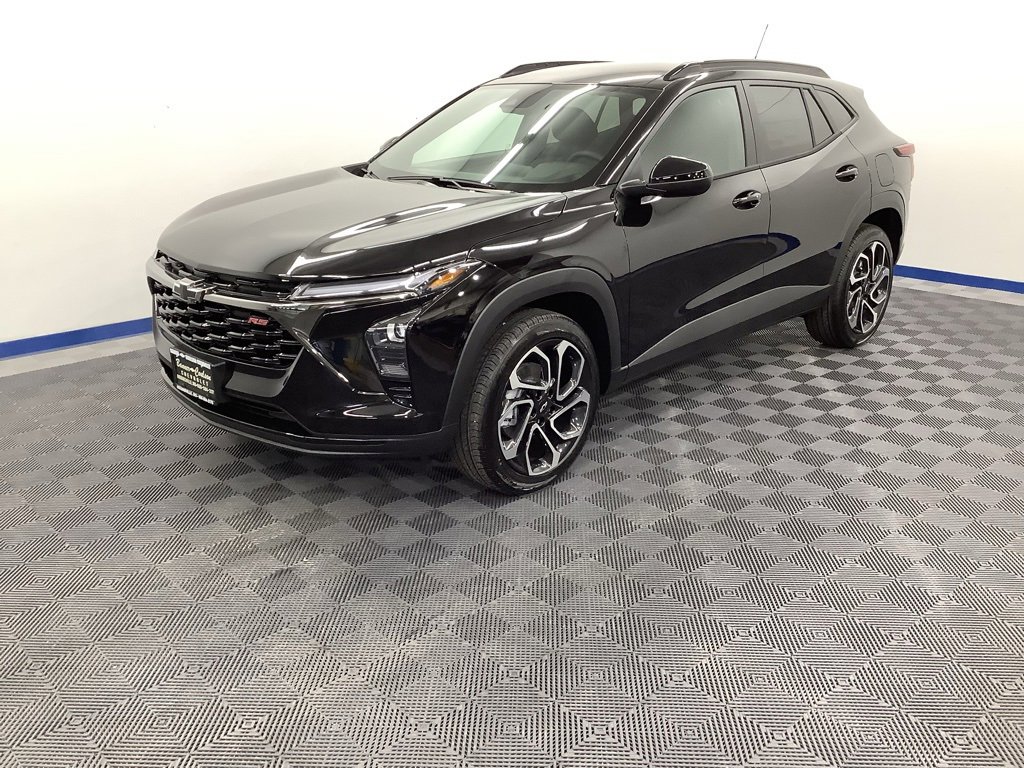 New 2026 Chevrolet Trax RS image 1