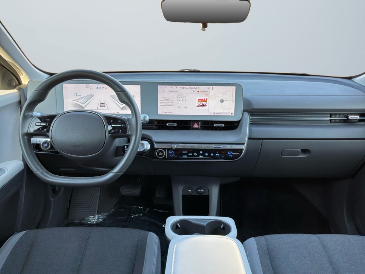 Used 2024 Hyundai Ioniq 5 SE RWD image 10