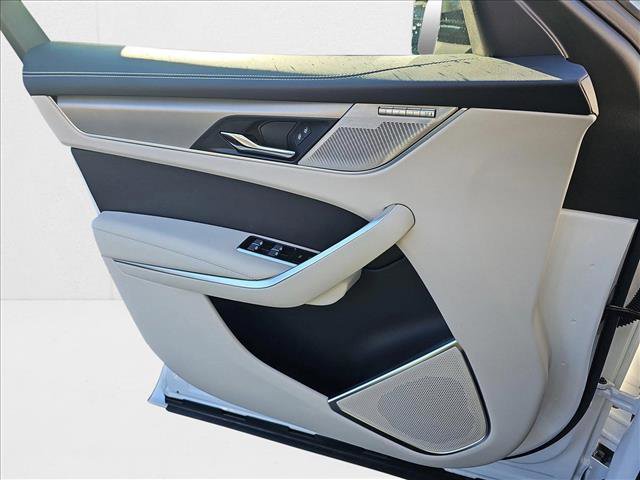 New 2025 Jaguar F-PACE R-Dynamic S image 25