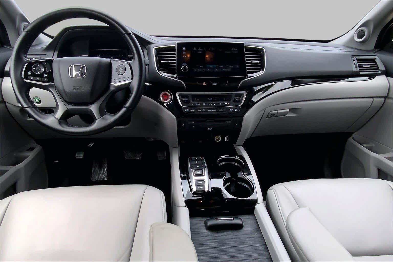 Used 2021 Honda Pilot Touring image 16