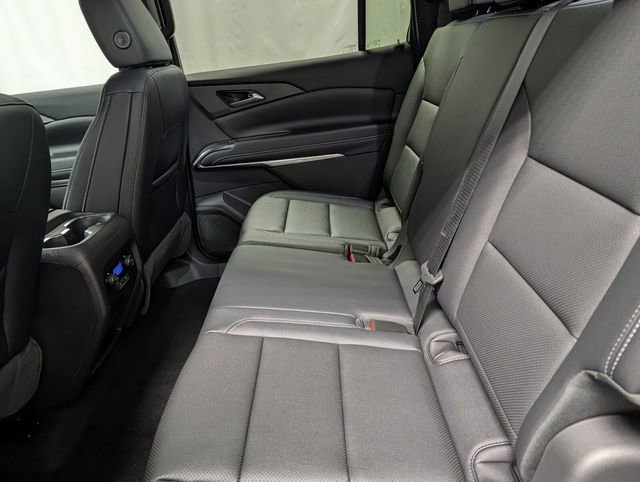 New 2026 Chevrolet Traverse LT AWD/4WD image 12