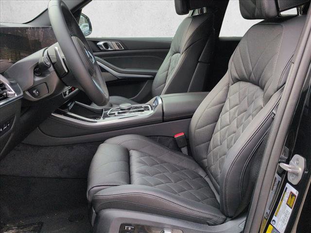 New 2026 BMW X5 xDrive50e w/ M Sport Package image 4