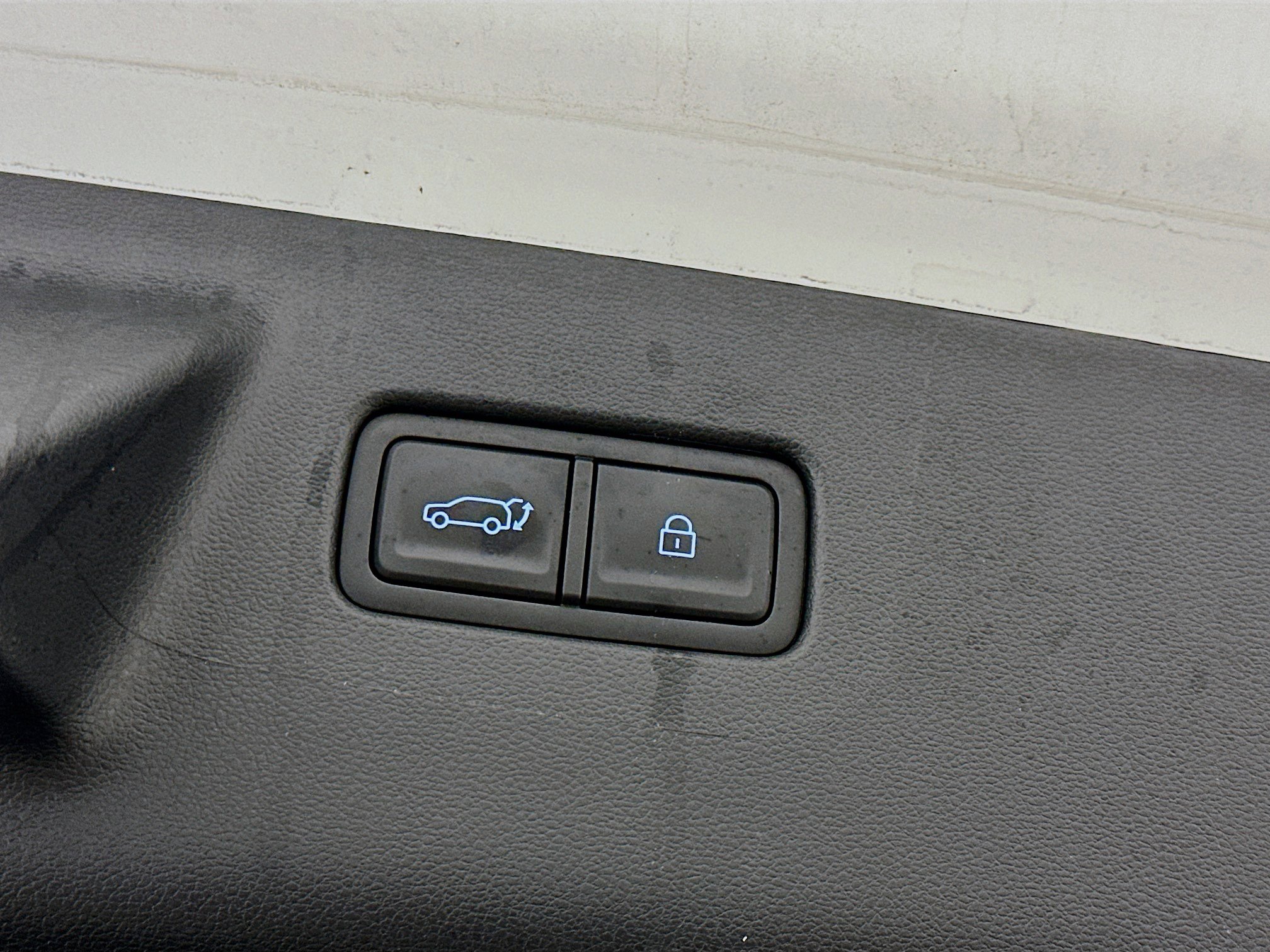 Used 2025 Hyundai Santa Fe SEL image 32