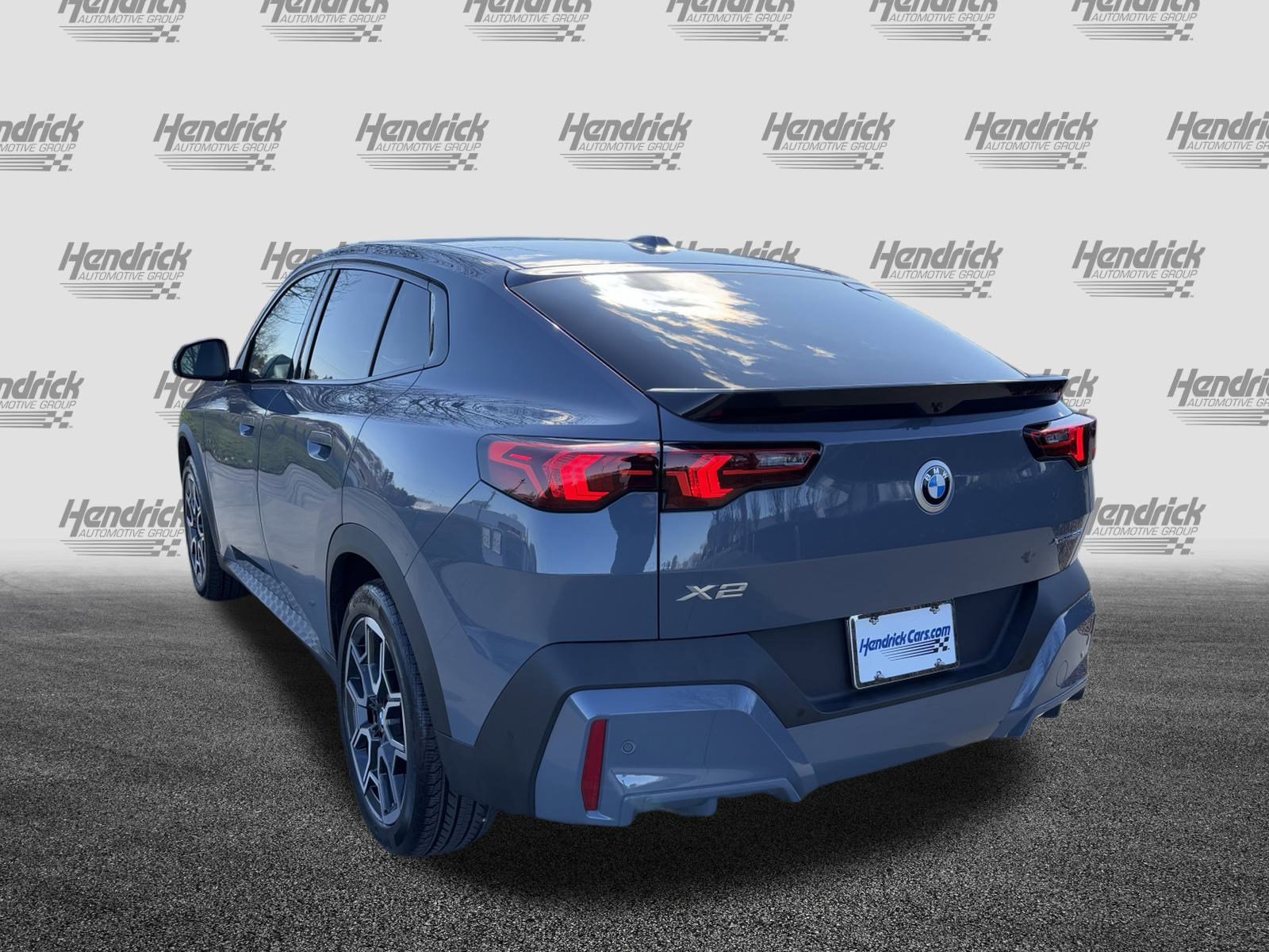 Certified 2025 BMW X2 xDrive28i image 8