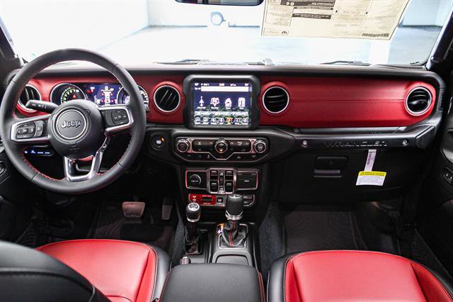 New 2023 Jeep Wrangler Unlimited Rubicon 4xe image 15