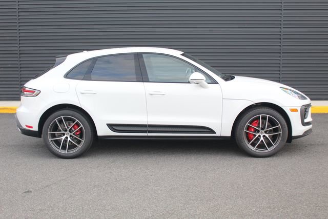 New 2025 Porsche Macan S image 9