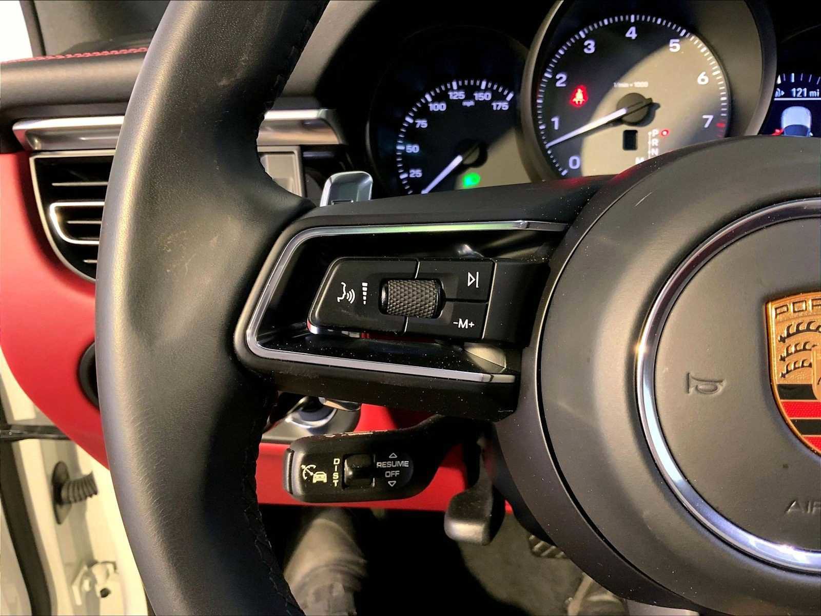 Certified 2023 Porsche Macan S w/ Premium Package Plus image 27