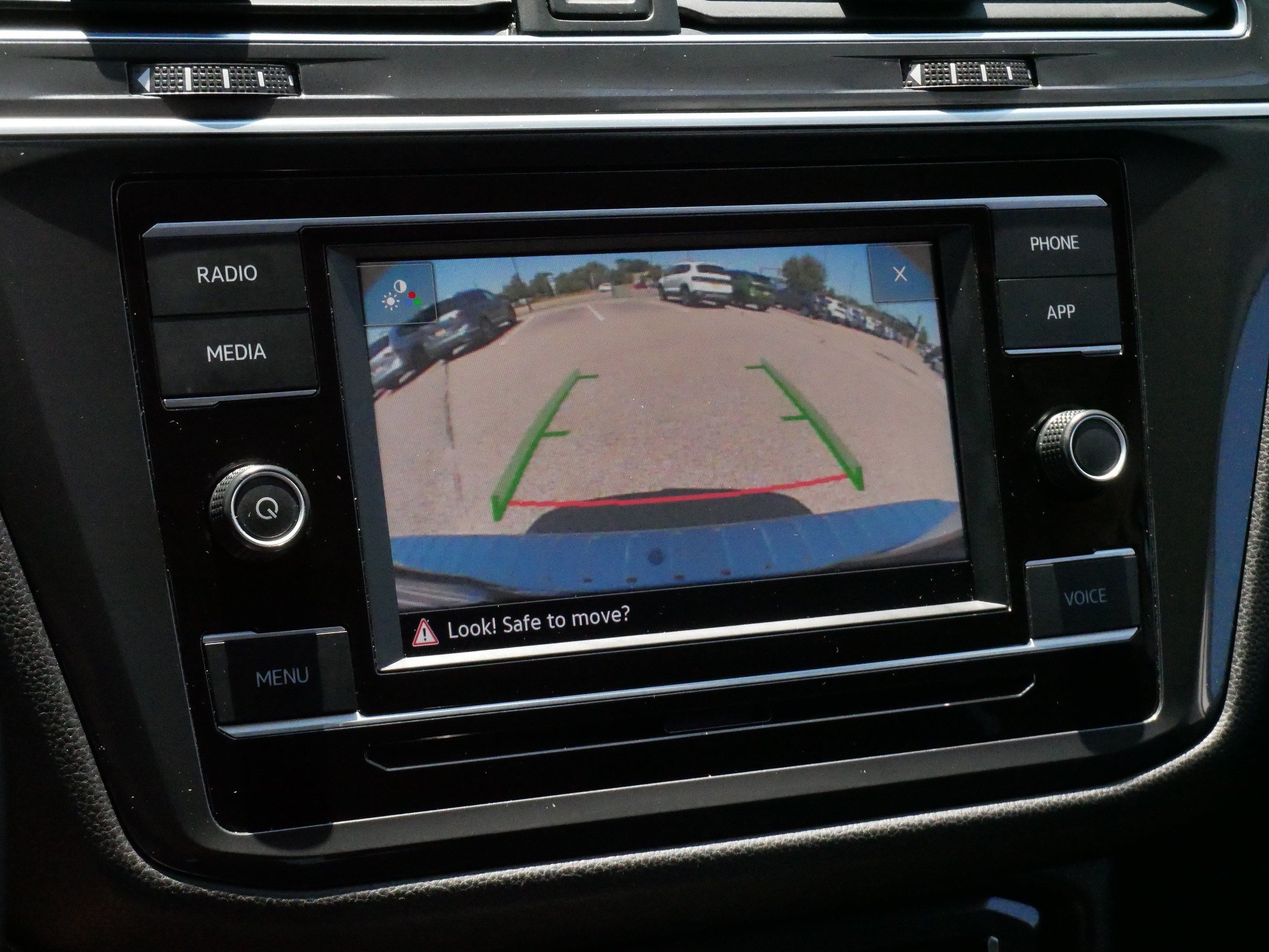 Certified 2022 Volkswagen Tiguan S AWD/4WD image 29