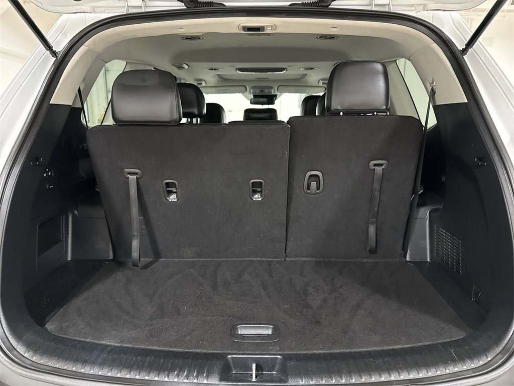 Used 2020 Kia Telluride S w/ S 8 Passenger Seating Package image 24