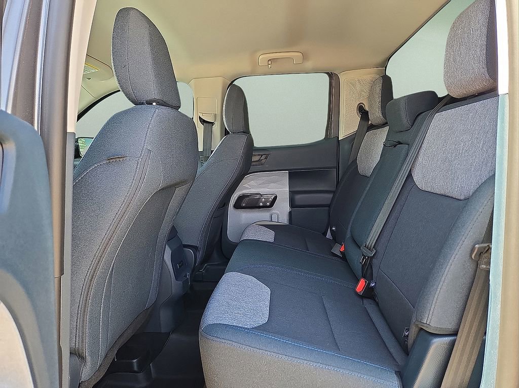 Used 2025 Ford Maverick XLT w/ Equipment Group 302A image 14