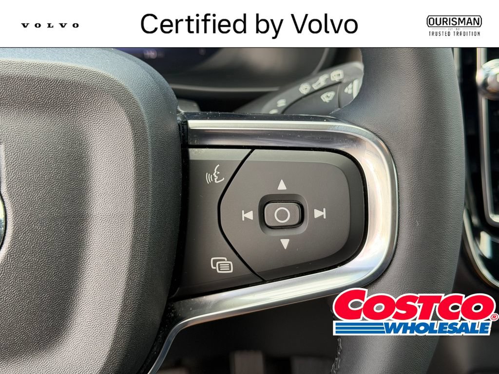 Used 2023 Volvo XC40 B5 Plus w/ Driver Assist Package AWD/4WD image 25