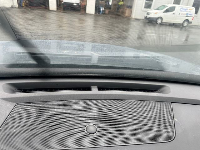 Used 2024 Kia Sorento LX image 26