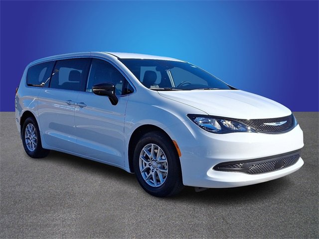 New 2026 Chrysler Voyager LX image 2