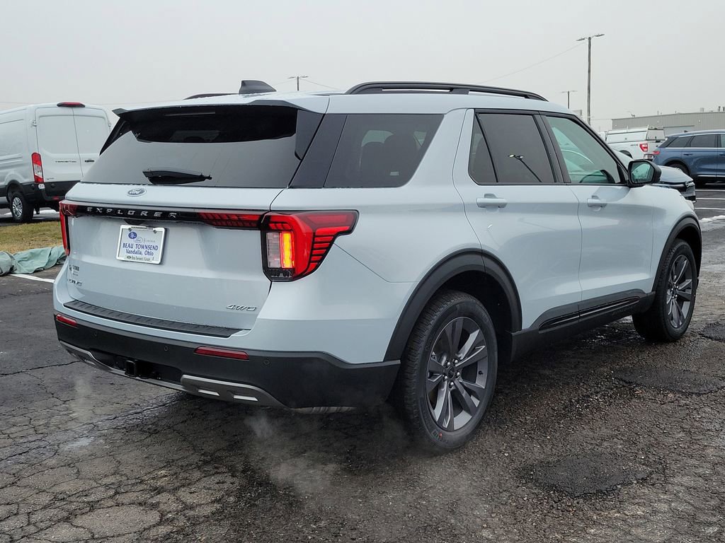 New 2026 Ford Explorer Active w/ Active Comfort Package image 4
